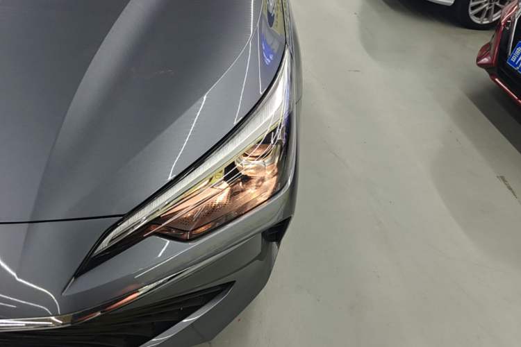 Used Roewe i5 2023 1.5L Manual Comfort Edition