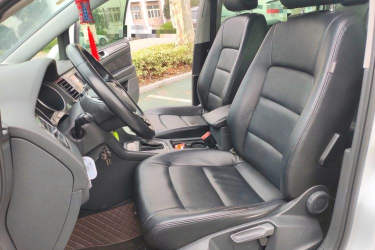 Used Volkswagen Golf Sportsvan 2016 230TSI Automatic Trend Edition
