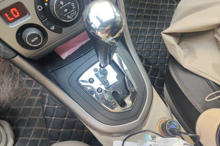 Used Peugeot 408 2011 2.0L Automatic Comfort Edition
