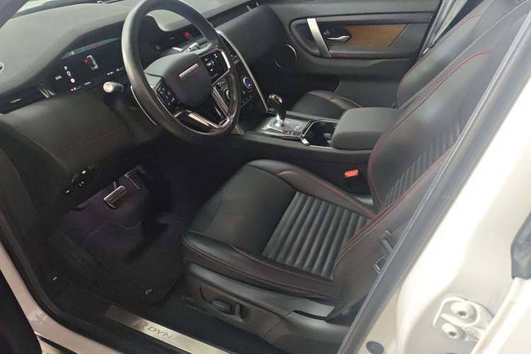 Used Land Rover Discovery Sport 2022 249 PS R-Dynamic S Performance Edition 5 Seats Left Front Seat