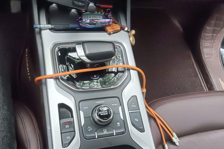 Used Geely Auto Haoyue 2020 1.8TD DCT Flagship 7-Seater
