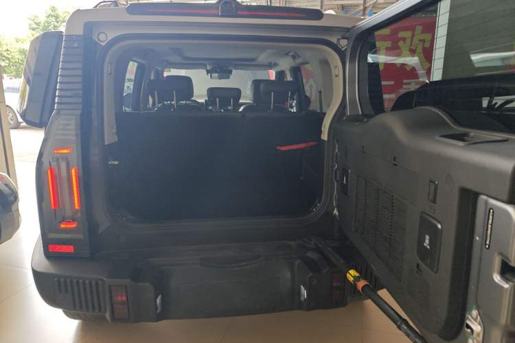 Used JETOUR Traveler 2023 2.0T All-Wheel-Drive CrossPRO