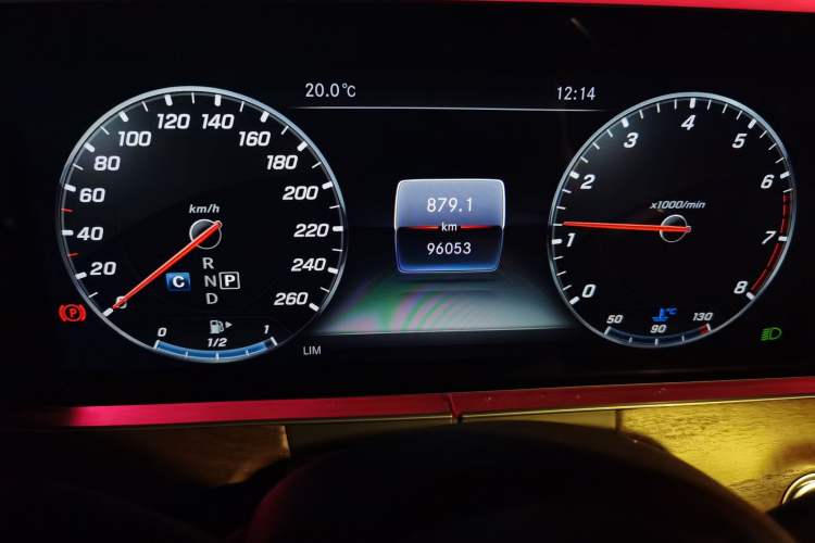 Used Mercedes-Benz E-Class 2020 E 300 L Luxury Model
