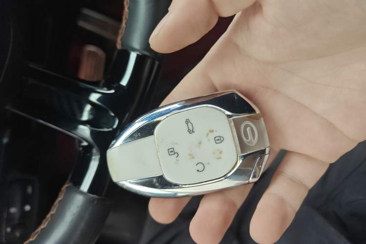 Used GAC Trumpchi EMPOW 2022 270T DCT J16 R-Style Track Edition Vehicle Key