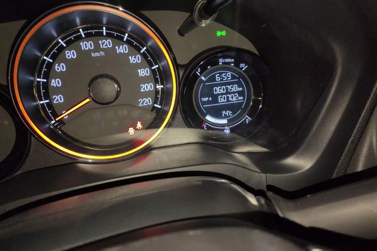 Used Honda XR-V 2017 1.8L EXi CVT Comfort Version
