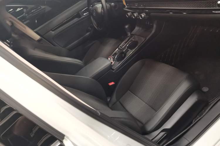 Used Honda Integra 2023 240TURBO CVT Phantom Night · Tech Edition Right Front Seat