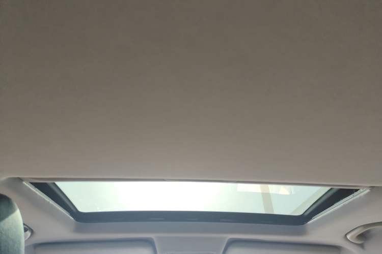 Used Brilliance V3 2016 1.5L Automatic Smart Version
