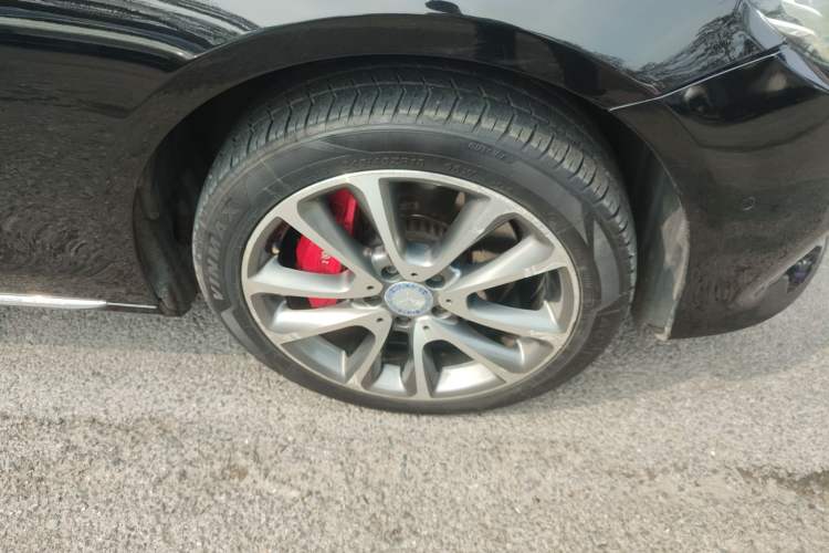 Used Mercedes-Benz E-Class 2016 E 300 L Stylish Model