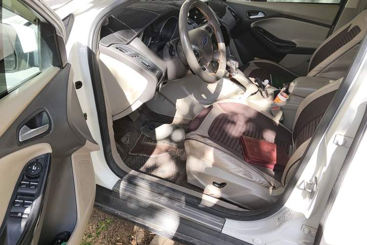 Used Ford Focus 2012 Sedan 2.0L Automatic Flagship Model
