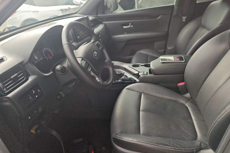 Used Kia KX7 2017 2.0T Automatic All-Wheel Drive LUX 7-Seater