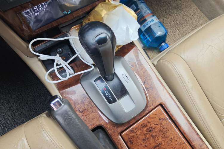 Used Honda Accord 2011 2.0L EX Gear Lever