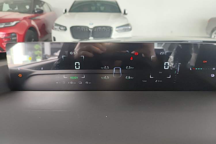 Used CHANGAN Eado PHEV 2025 Smart New Blue Whale 145KM High-Energy Edition
