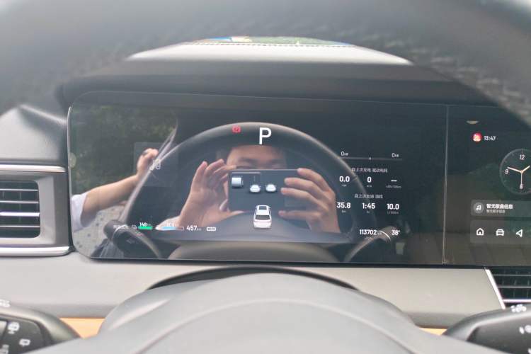 Used Li Auto ONE 2020 Extended-Range 6-Seater Version Instrument Cluster