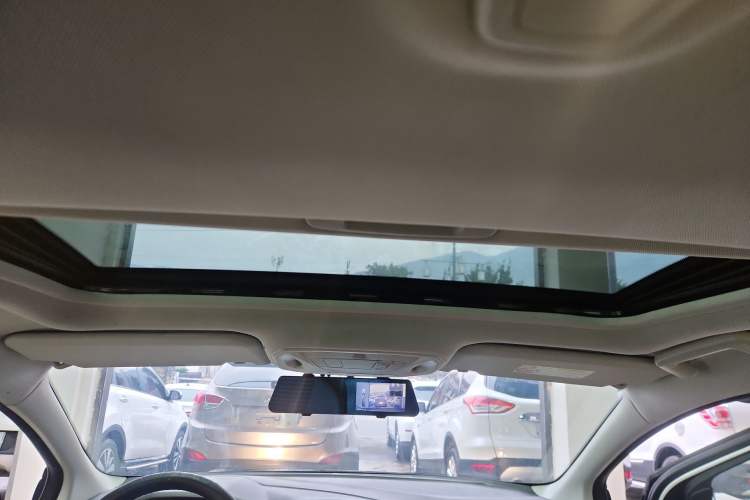 Used Ford Focus 2017 Hatchback EcoBoost 125 Automatic - Ultra-Powerful Style Edition with Smart Drive Features