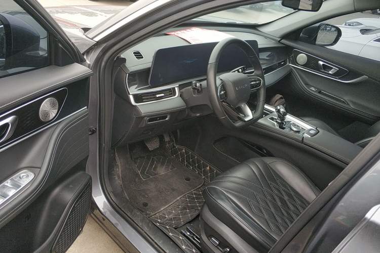 Used Chery Tiggo 7 PLUS 2023 Champion Edition 1.5 TCI CVT Extraordinary Version