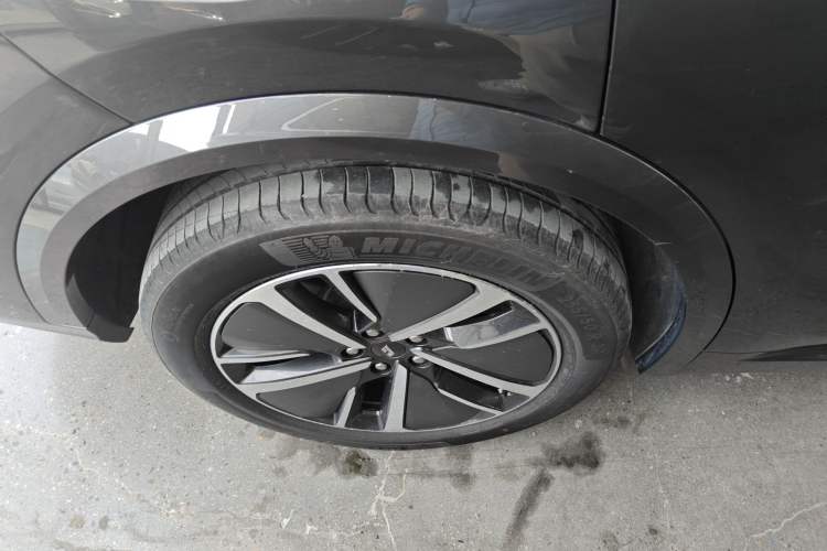 Used Li Auto L8 2024 Max
