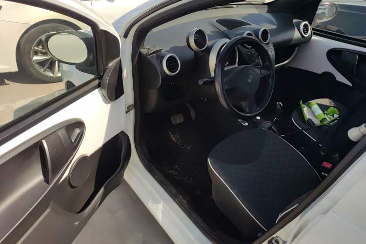 Used BYD F0 2015 1.0L AMT XuanKu Model