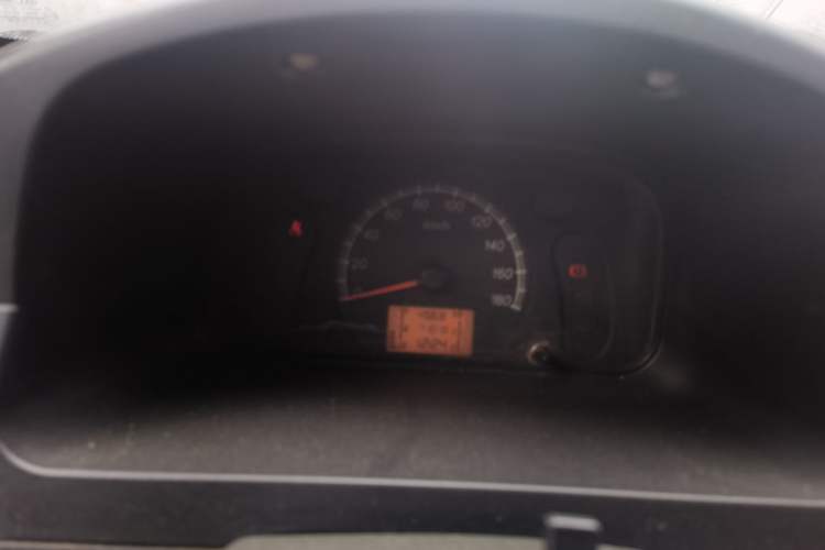 Used Wuling Zhiguang 2013 1.0L Practical Version
