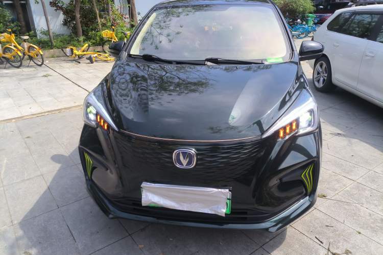 Used CHANGAN Benni E-Star 2020 Heart Edition Lithium Iron Phosphate (31.95 kWh) Front