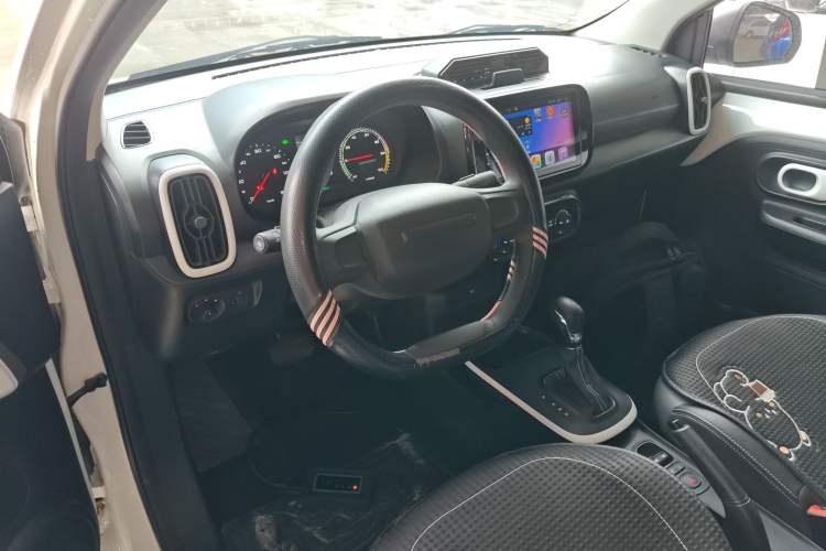 Used Roewe Clever 2022 311km QiQi BoBo Edition