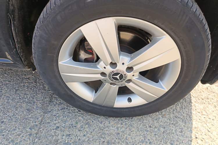 Used Mercedes-Benz Viano 2013 3.0L Hospitality Edition
