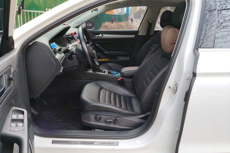 Used Volkswagen Lamando 2019 280TSI DSG Comfort Edition China VI standard
