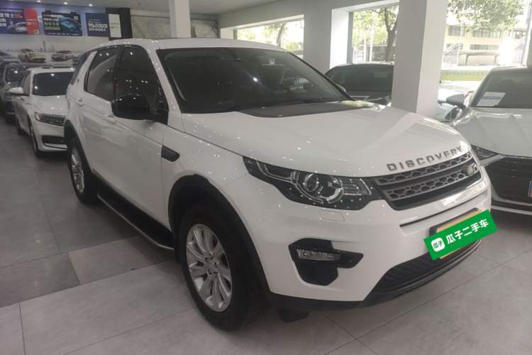 Used Land Rover Discovery Sport 2019 240 PS PURE Edition China VI Standard
