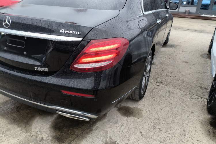 Used Mercedes-Benz E-Class 2019 E 200 L 4MATIC
