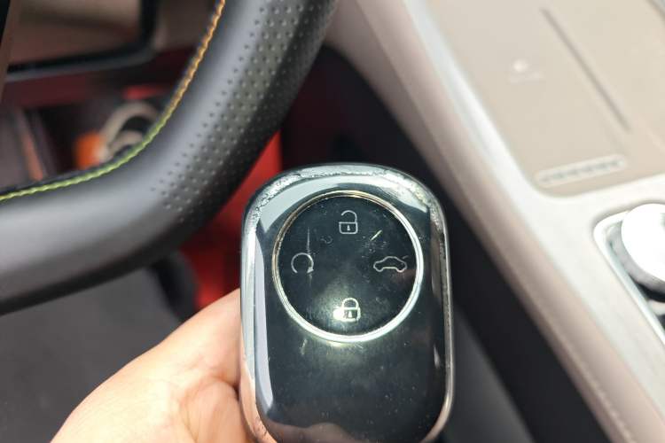 Used Chery Fengyun T8 2025 1.5T 130km Deluxe Version 5 Seats