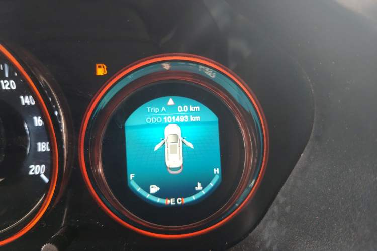 Used Bisu T5 2017 1.5T Manual Comfort Model Odometer Close Up