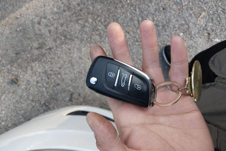 Used Peugeot 308 2014 Enjoy Edition Classic 1.6L Manual YouShang Model
