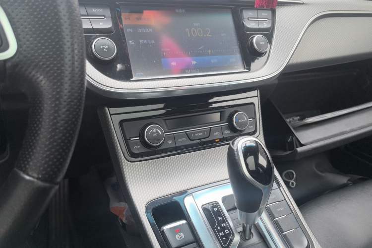 Used Geely Auto Emgrand GS 2016 Elegant Edition 1.3T Automatic LingShang Model
