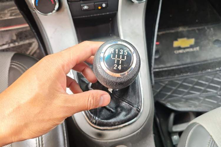 Used Chevrolet Cruze 2012 1.6L SE MT