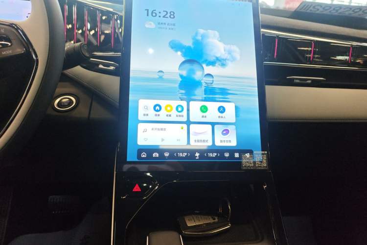 Used Geely Auto FX11 2023 1.5TD DCT Glory Edition