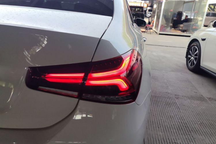 Used Mercedes-Benz A-Class 2020 Restyled A 200 L Sport Sedan Fashion Version