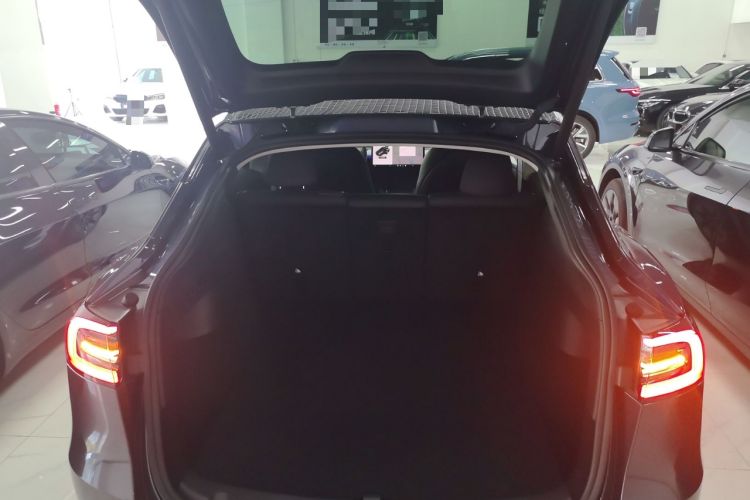 Used Tesla Model Y 2024 Rear-Wheel-Drive Version