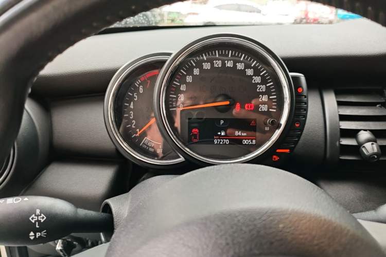 Used MINI 2014 1.2T ONE

