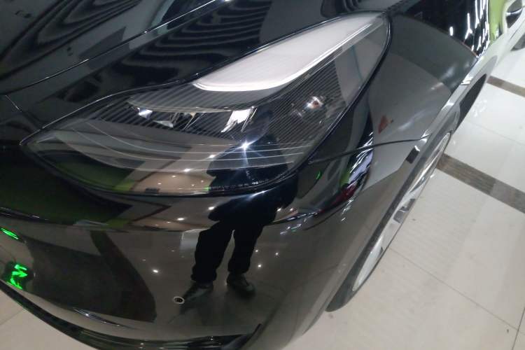 Used Tesla Model Y 2022 Rear-Wheel-Drive Version
