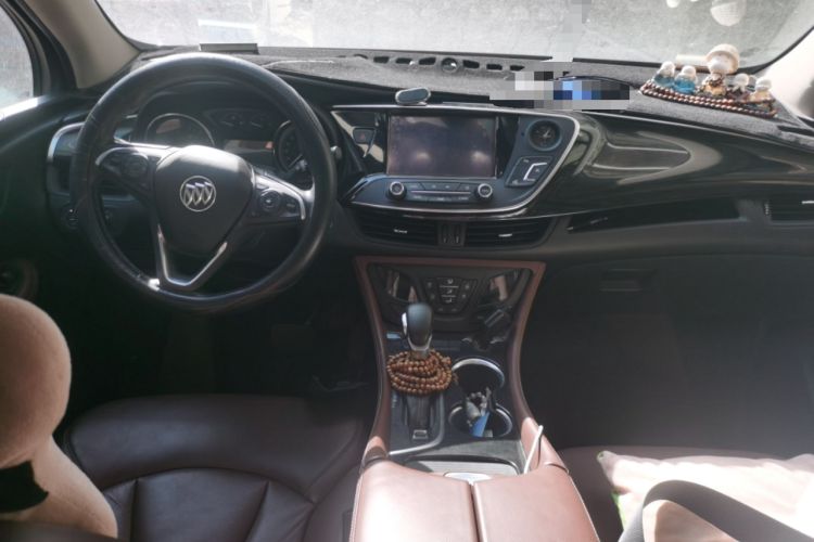 Used Buick Envision 2018 20T Two-Wheel Drive Luxury Model Center Console