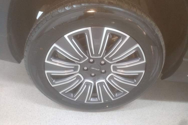 Used JETOUR X90 PRO 2024 1.6T DCT Luxury Edition 7-Seater