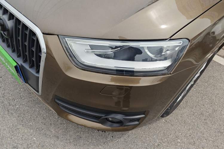 Used Audi Q3 2013 35 TFSI Comfort Model Left Front Headlight