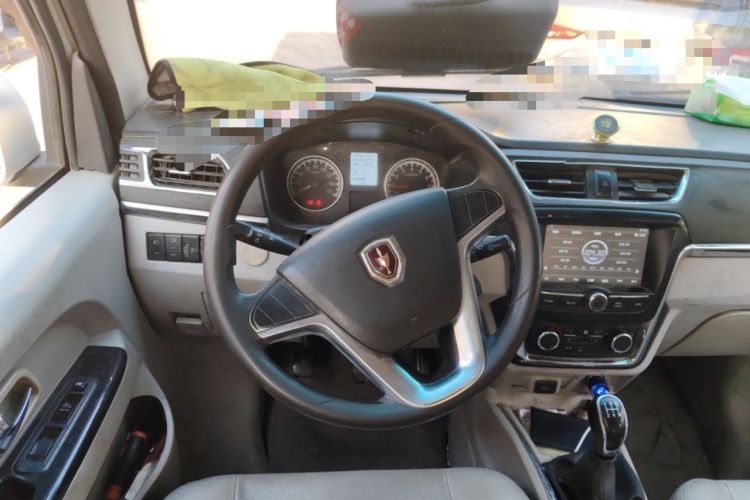 Used Jinbei New Hiace X30L 
