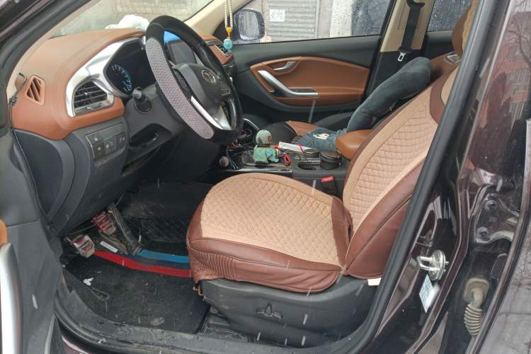 Used Soueast DX7 2016 1.5T Manual Triumph Edition