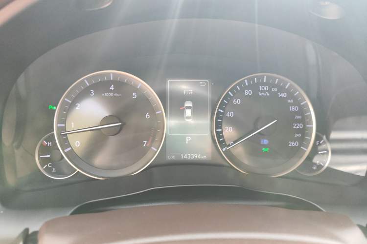 Used Lexus ES 2016 200 Midnight Special Limited Edition
