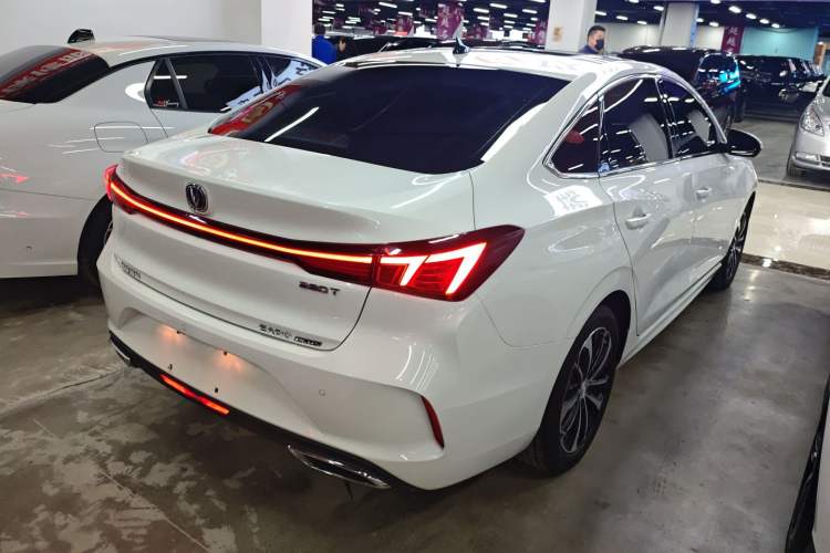 Used CHANGAN Eado 2022 PLUS Blue Whale NE 1.4T GDI DCT Flagship Edition
