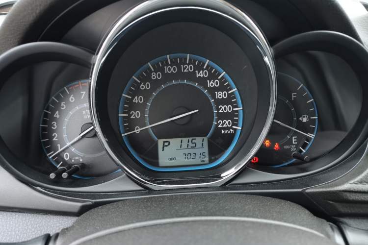 Used Toyota Vios 2014 1.3L Automatic Standard Edition Instrument Cluster