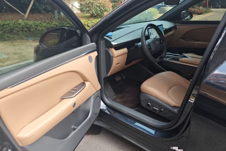 Used ARCFOX Alpha T5 2024 520 MAX
