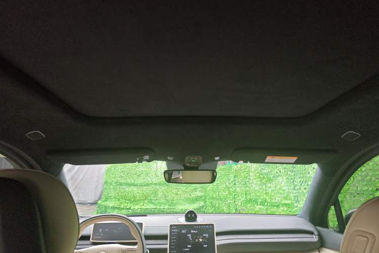 Used Nio ES6 2023 75 kWh Headliner