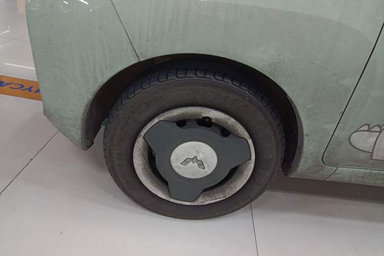 Used Wuling Hongguang MINIEV 2022 Macaron Premium Model – Lithium Iron Phosphate