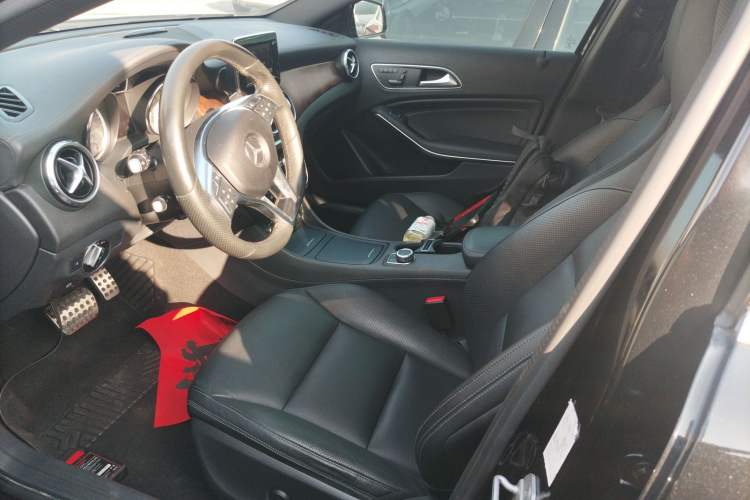 Used Mercedes-Benz GLA 2015 GLA 260 4MATIC Sport Edition